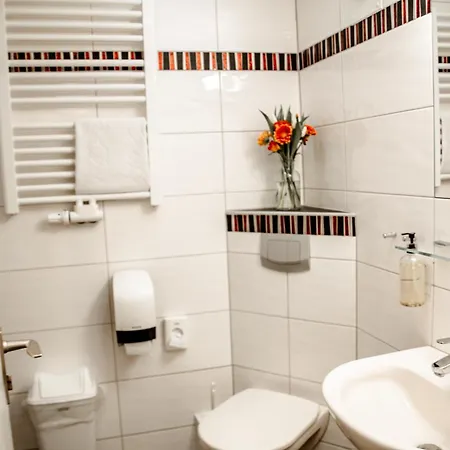 Hotel Garni 2*