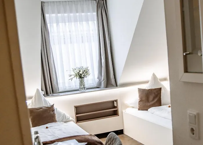 Hotel Egbr 3*